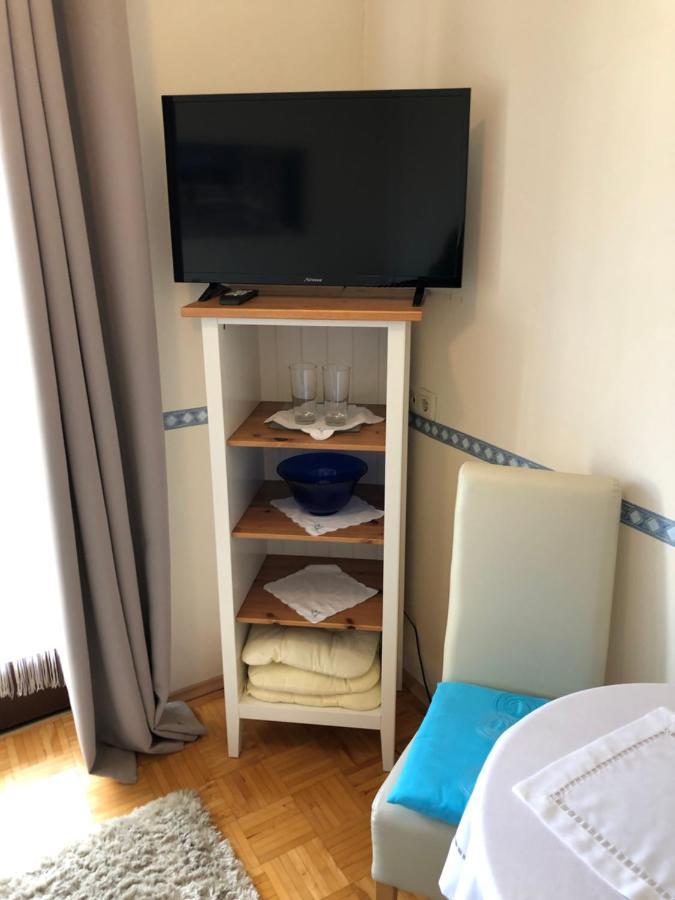 Haus Camelia Bed & Breakfast Bad Tatzmannsdorf Eksteriør bilde